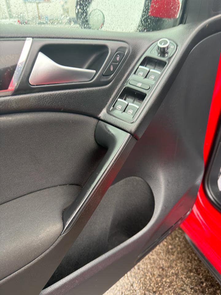 Used 2013 Volkswagen GTI 4-Door FWD image 20