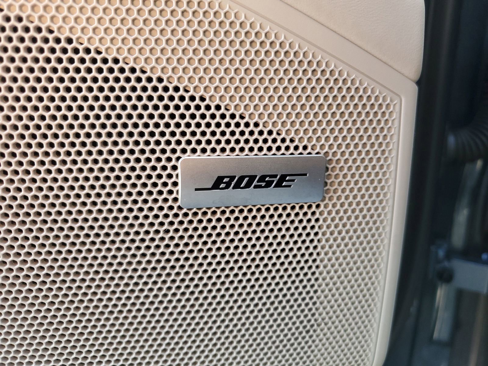 Used 2019 Porsche Cayenne image 21