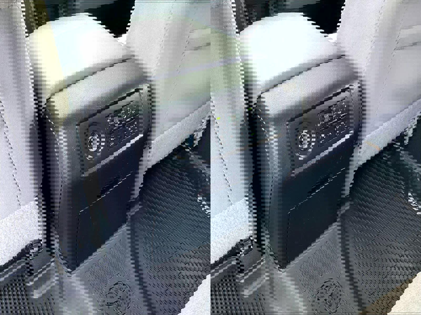 Used 2019 Toyota Sequoia SR5 image 36