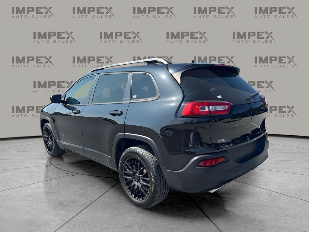 Used 2015 Jeep Cherokee Limited w/ Technology Group FWD image 3