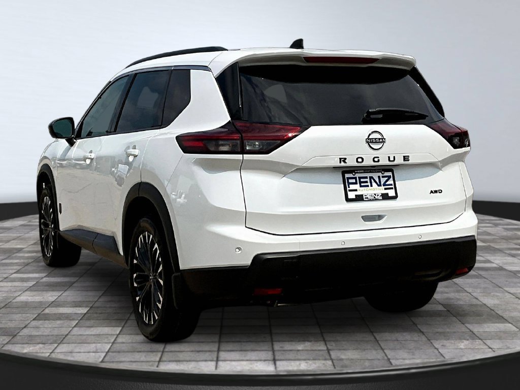New 2026 Nissan Rogue Dark Armor AWD/4WD image 3