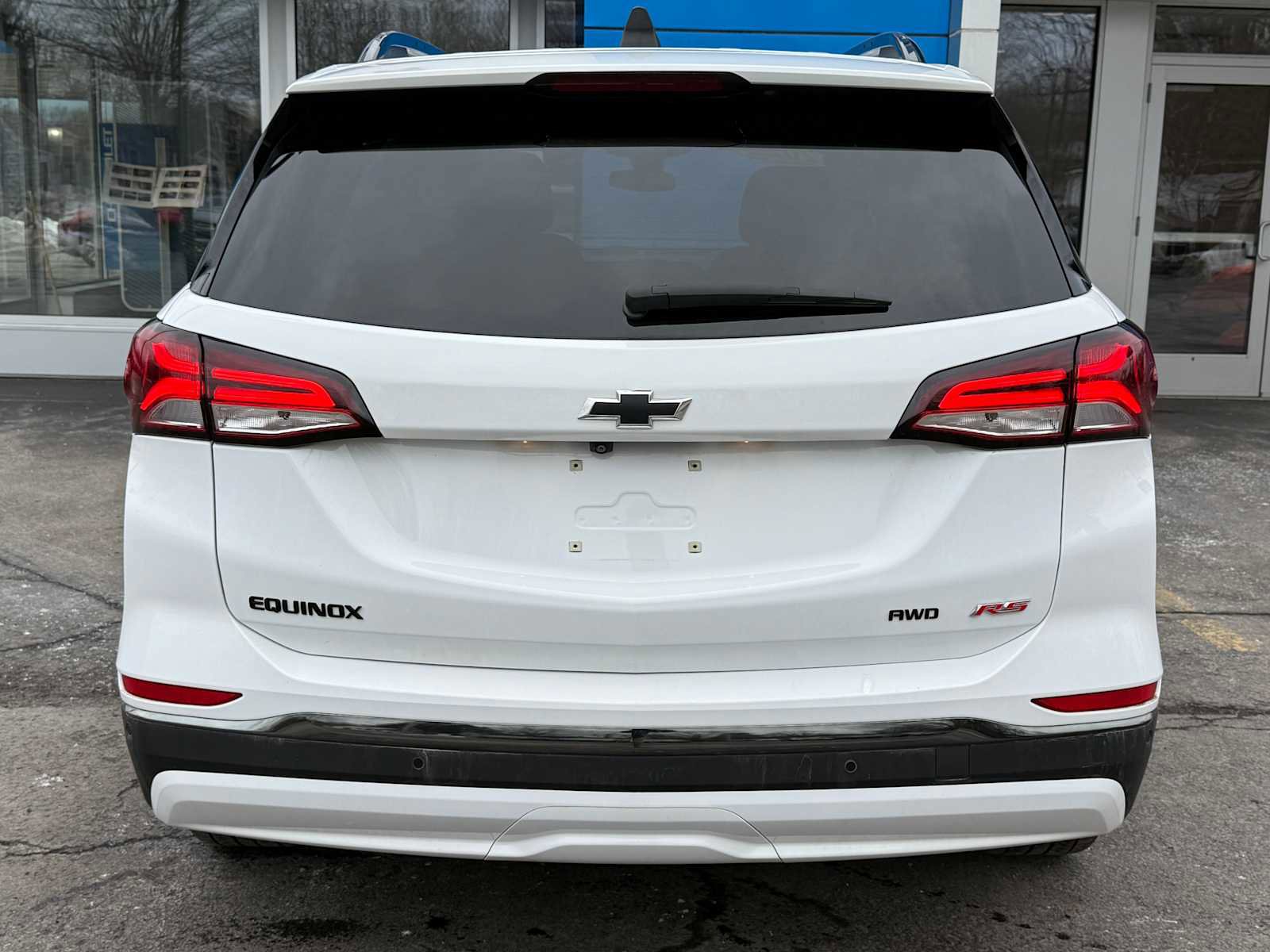 Used 2022 Chevrolet Equinox RS w/ RS Leather Package image 6