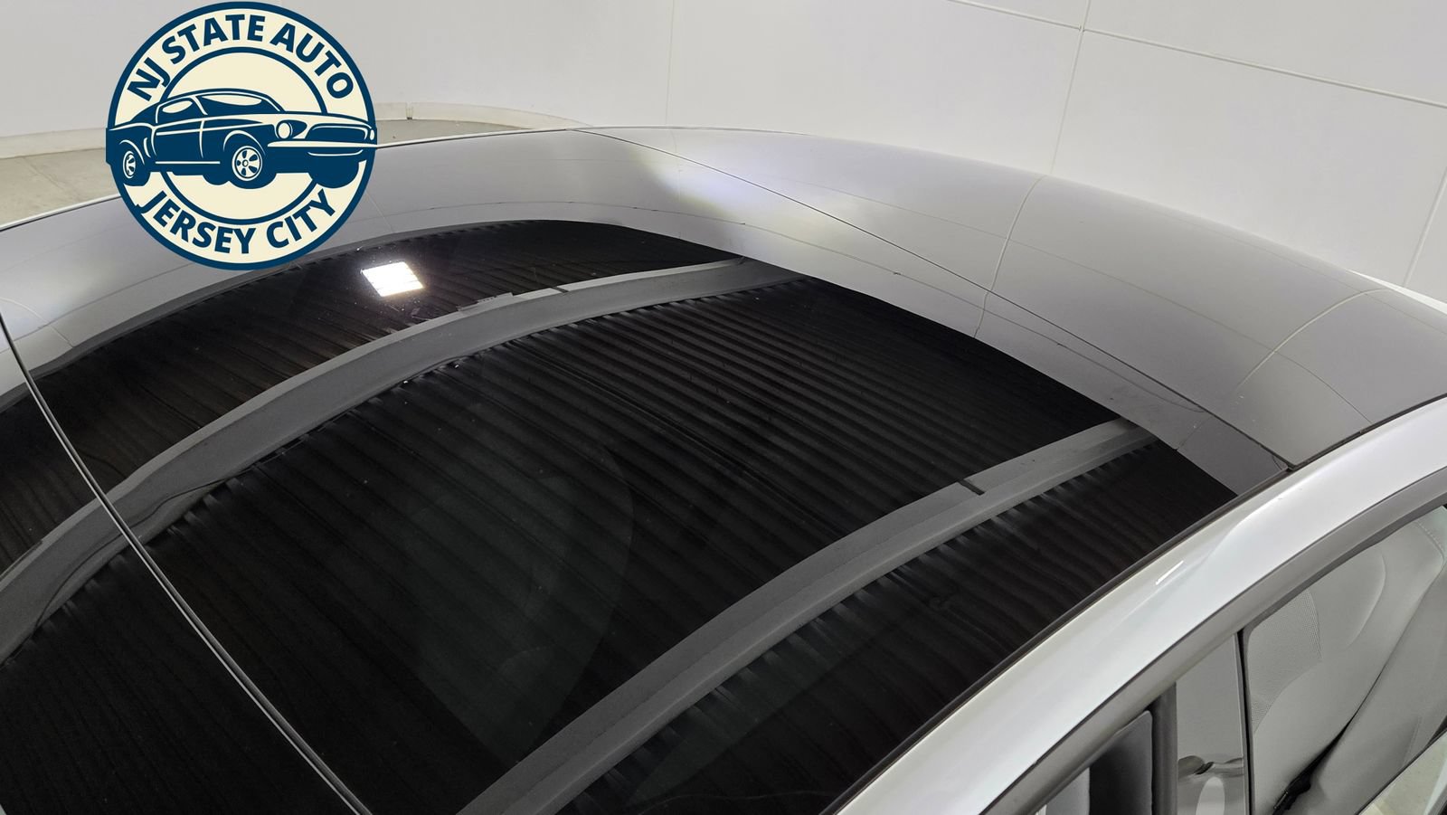 Used 2025 Tesla Model 3 Long Range RWD image 9