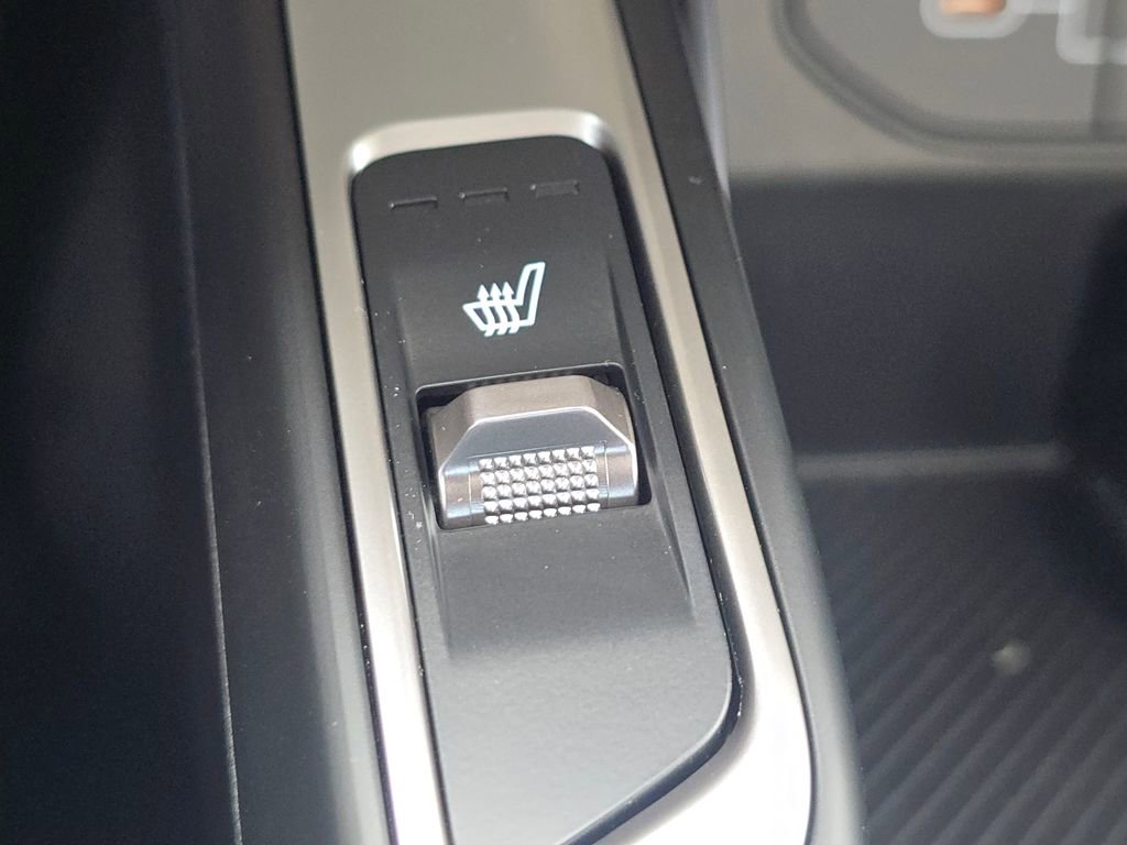 New 2026 Kia Sorento S w/ S Panoramic Sunroof Package image 5