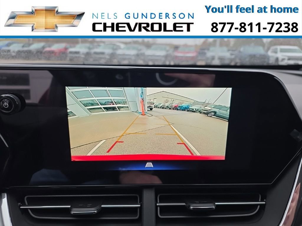 New 2026 Chevrolet Trax LT w/ Sunroof Package image 20