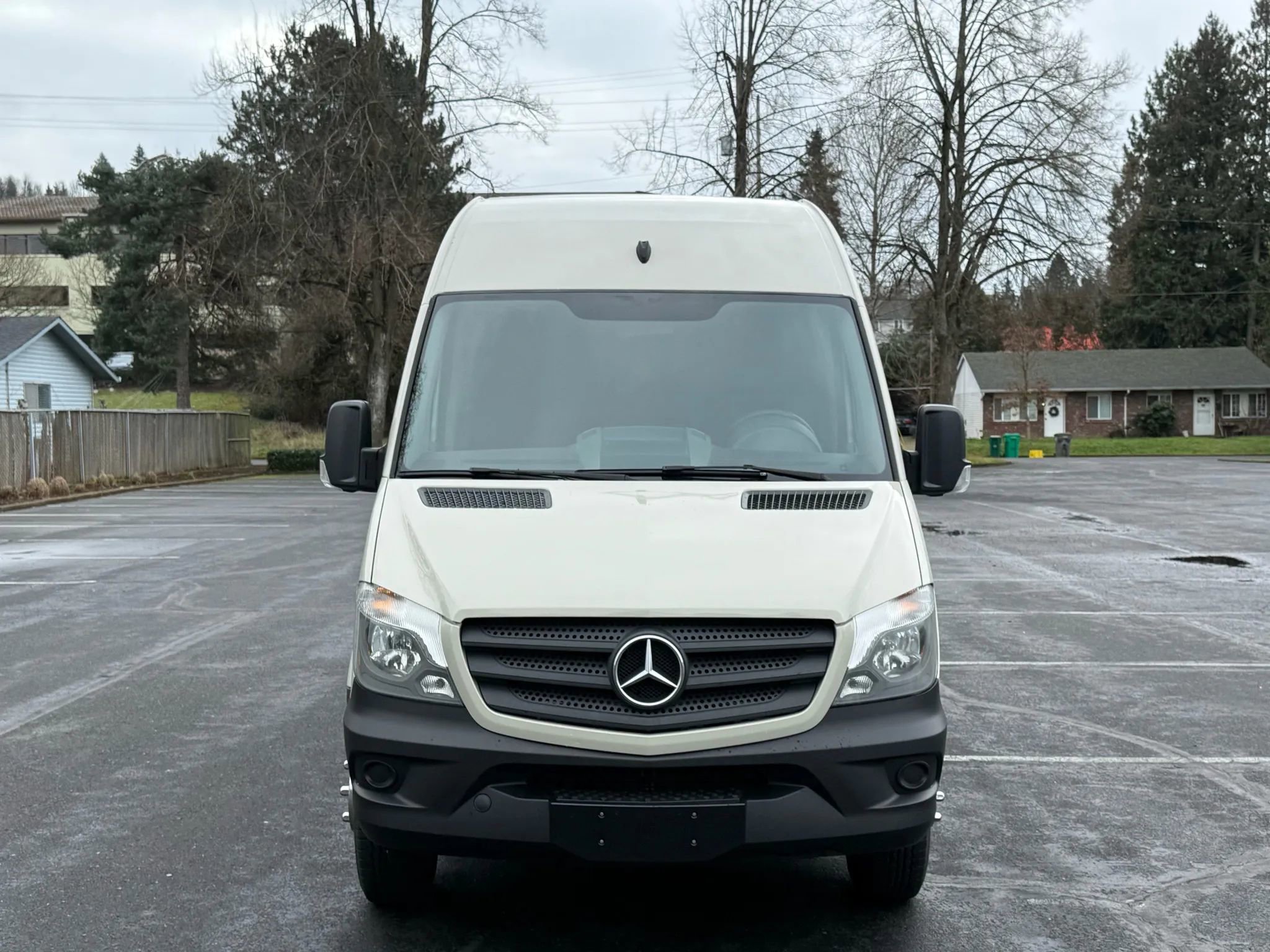 Used 2014 Mercedes-Benz Sprinter 3500 image 9