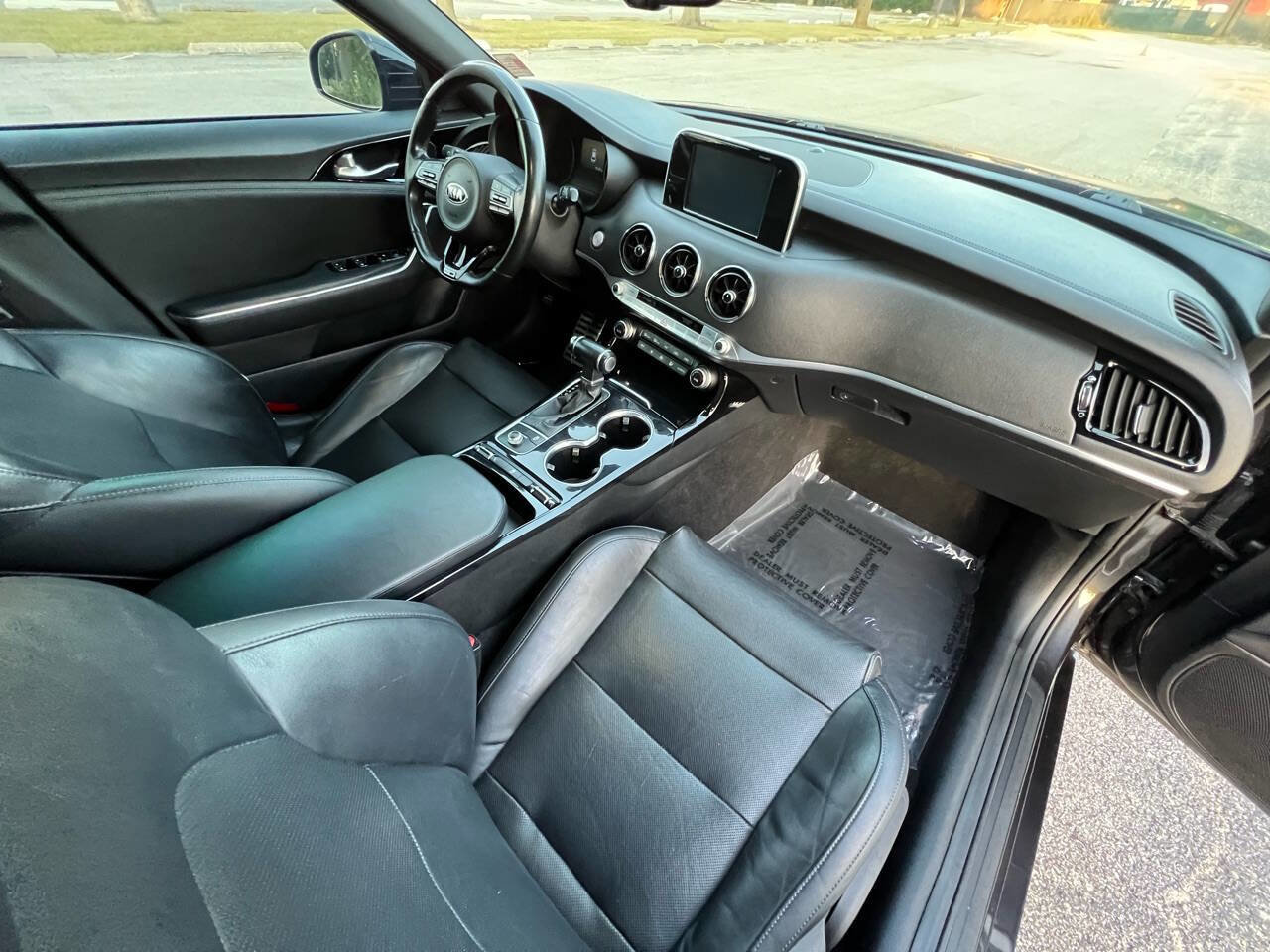 Used 2020 Kia Stinger GT-Line image 24