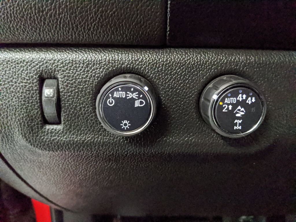 Used 2018 Chevrolet Colorado ZR2 AWD/4WD image 16