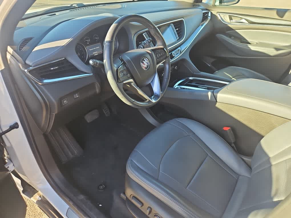 Used 2023 Buick Enclave Essence w/ Sport Touring Edition AWD/4WD image 14