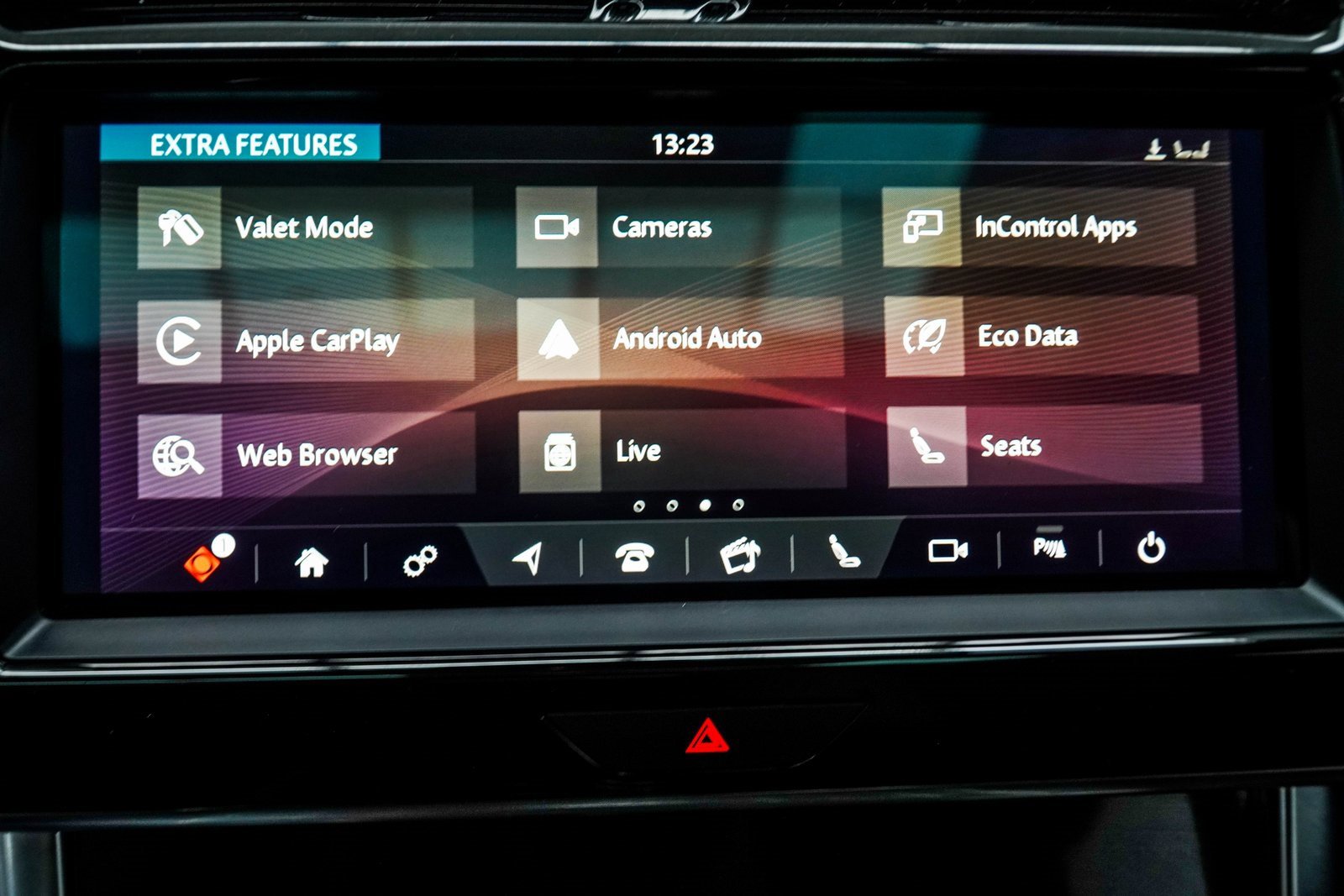 Used 2020 Jaguar XE S image 23