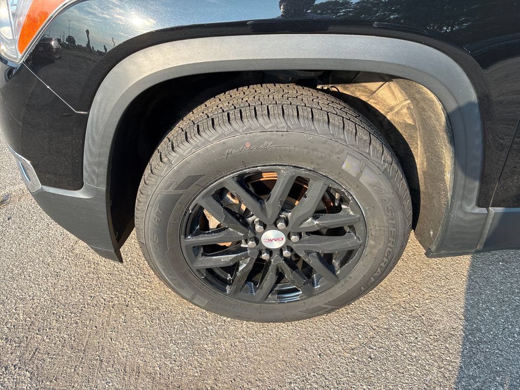 Used 2018 GMC Acadia SLT FWD image 9