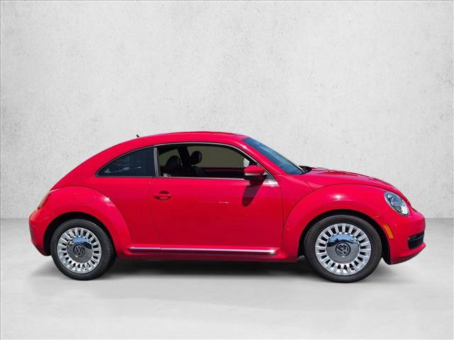 Used 2013 Volkswagen Beetle 2.5 FWD image 4