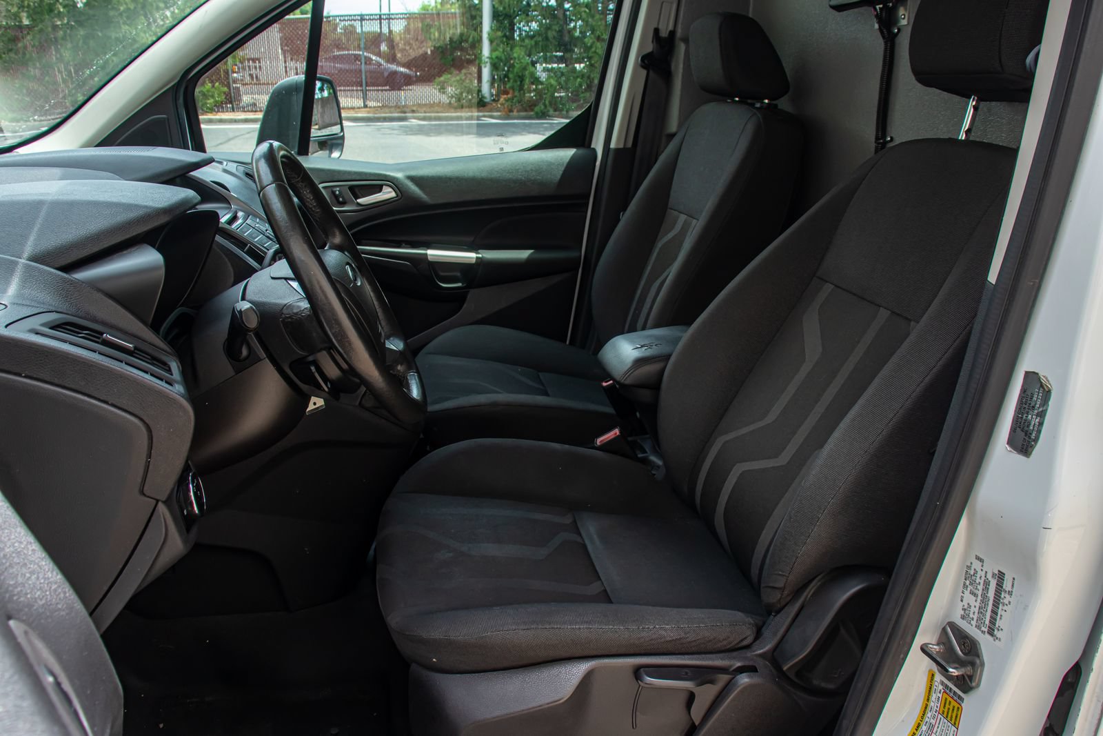 Used 2017 Ford Transit Connect XLT FWD image 12