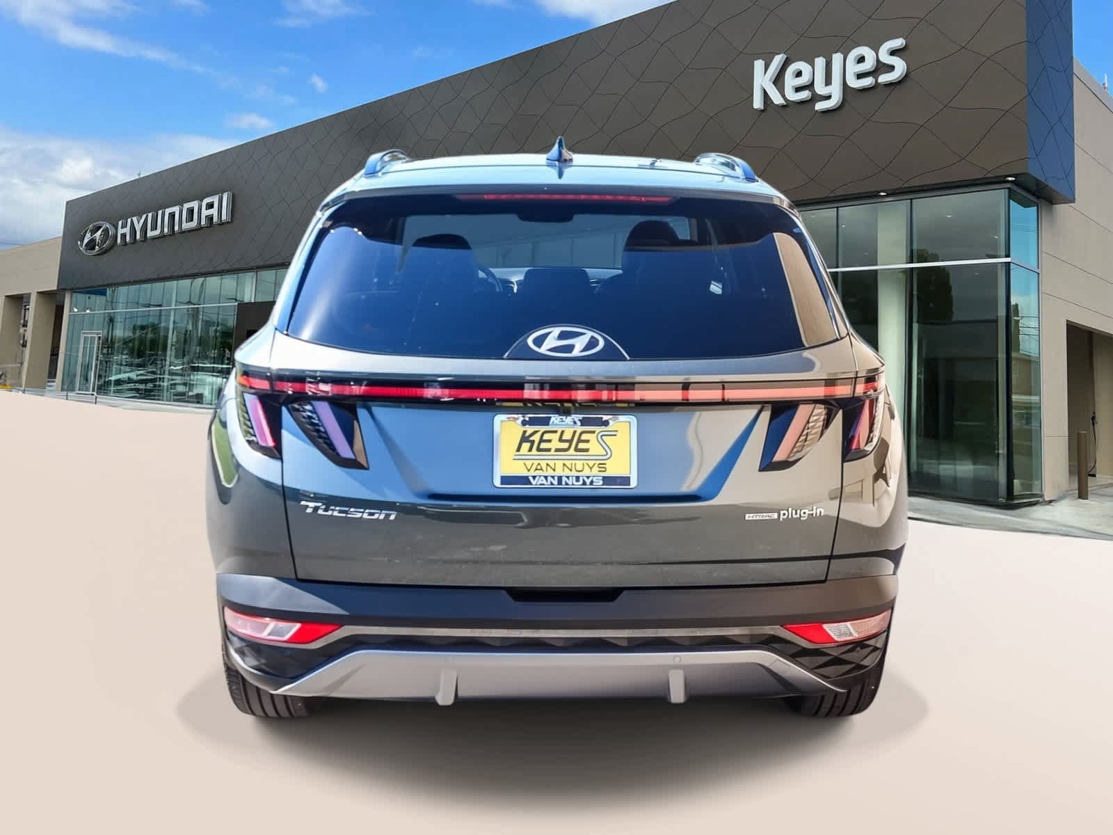 Certified 2023 Hyundai Tucson Limited AWD/4WD image 6