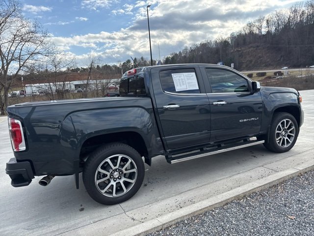 Used 2022 GMC Canyon Denali image 4