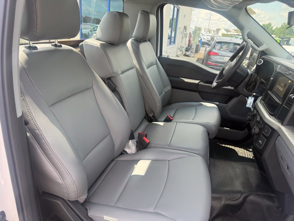 New 2026 Ford F550 Luxury RWD image 42