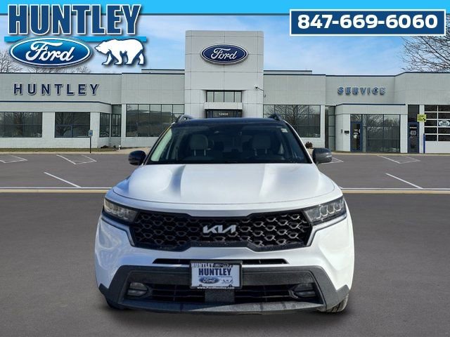 Used 2023 Kia Sorento X-Line EX image 3