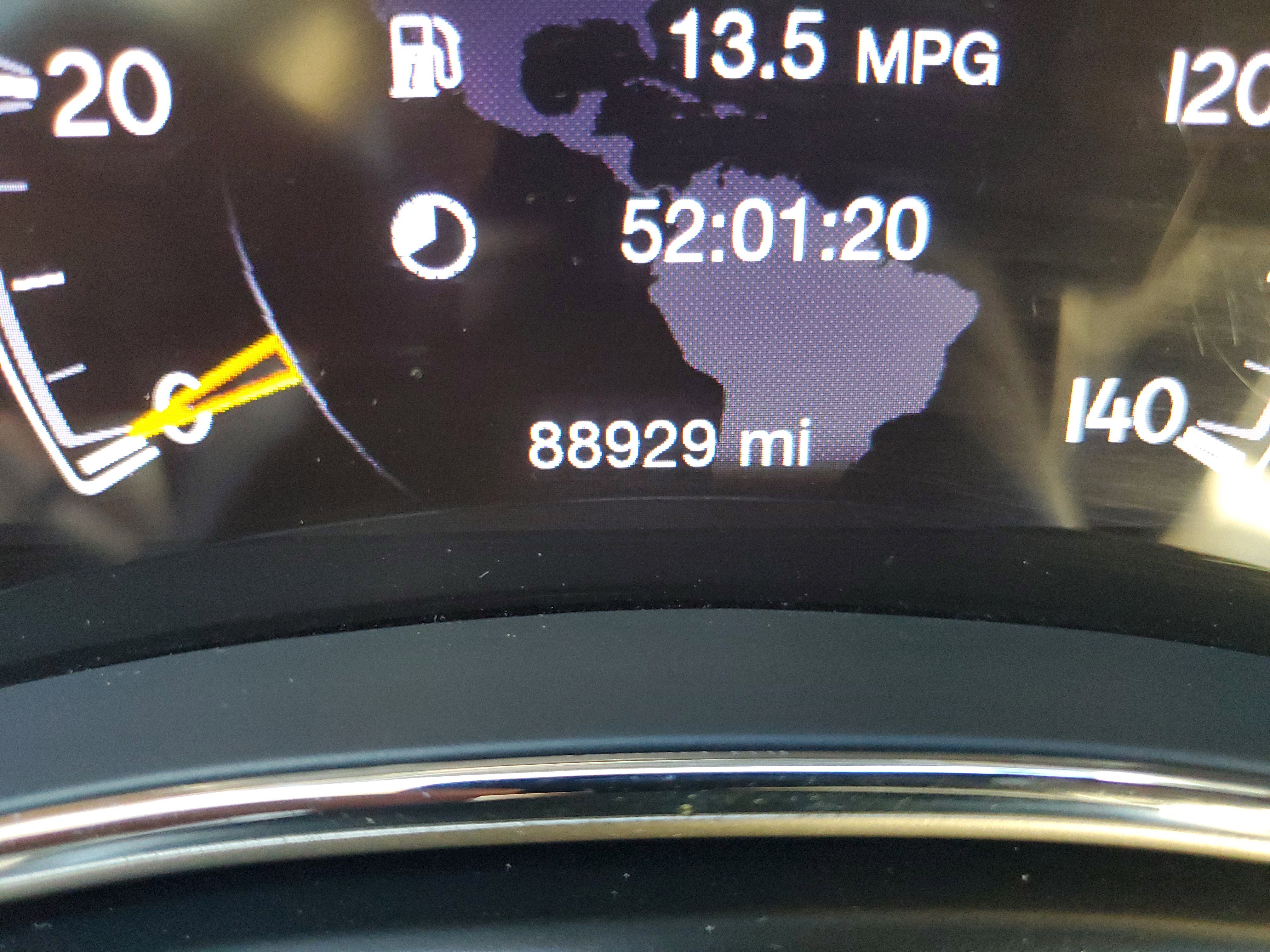 Used 2017 Jeep Grand Cherokee Limited image 3