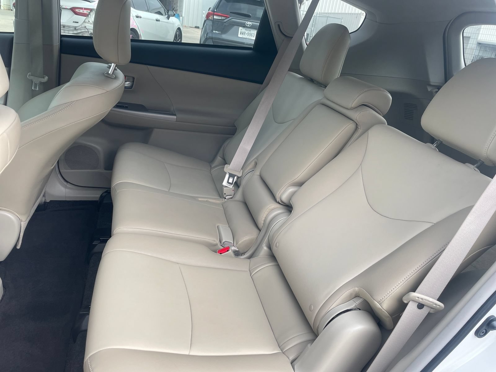 Used 2017 Toyota Prius V Four FWD image 24