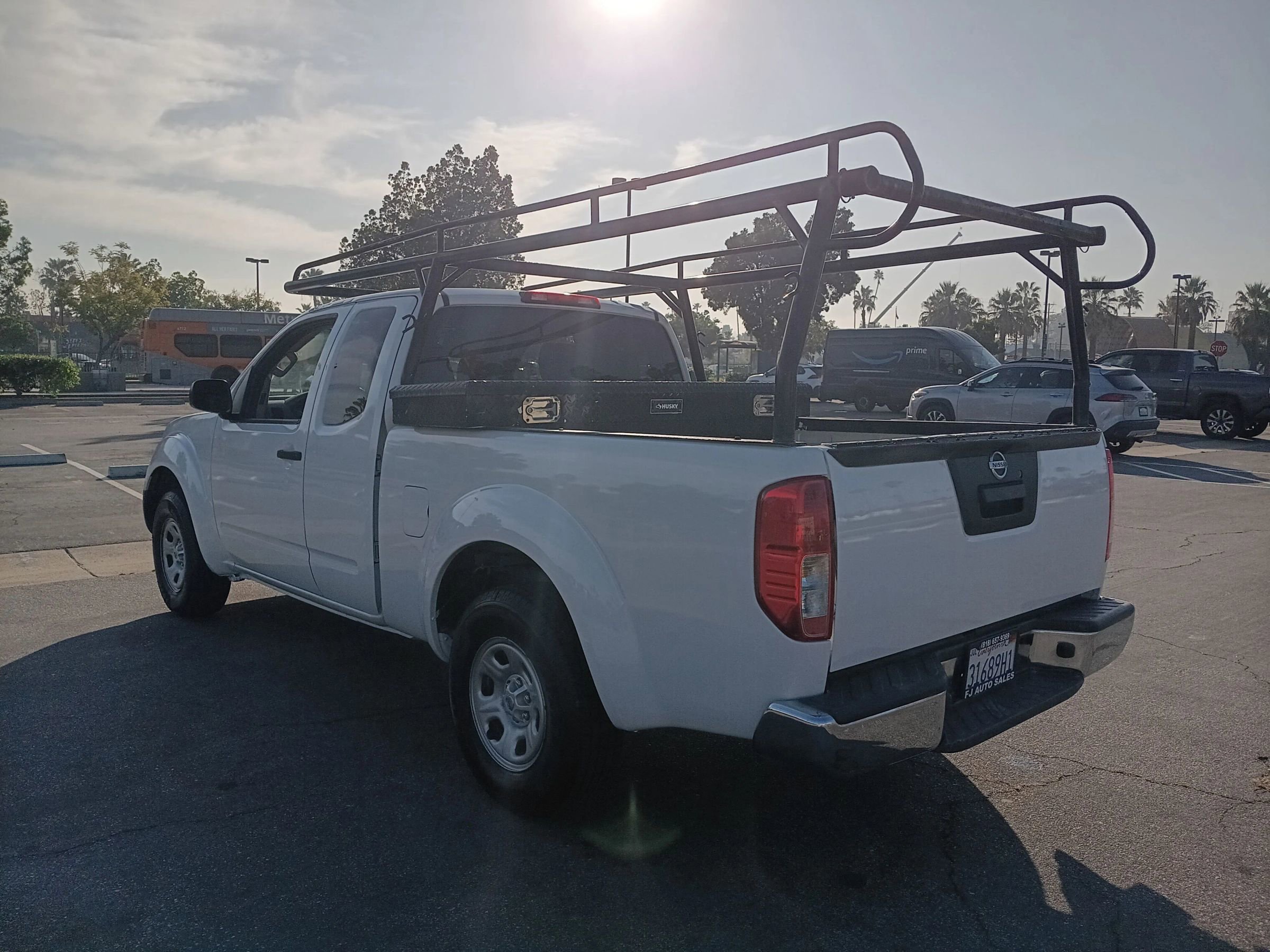 Used 2015 Nissan Frontier S image 7