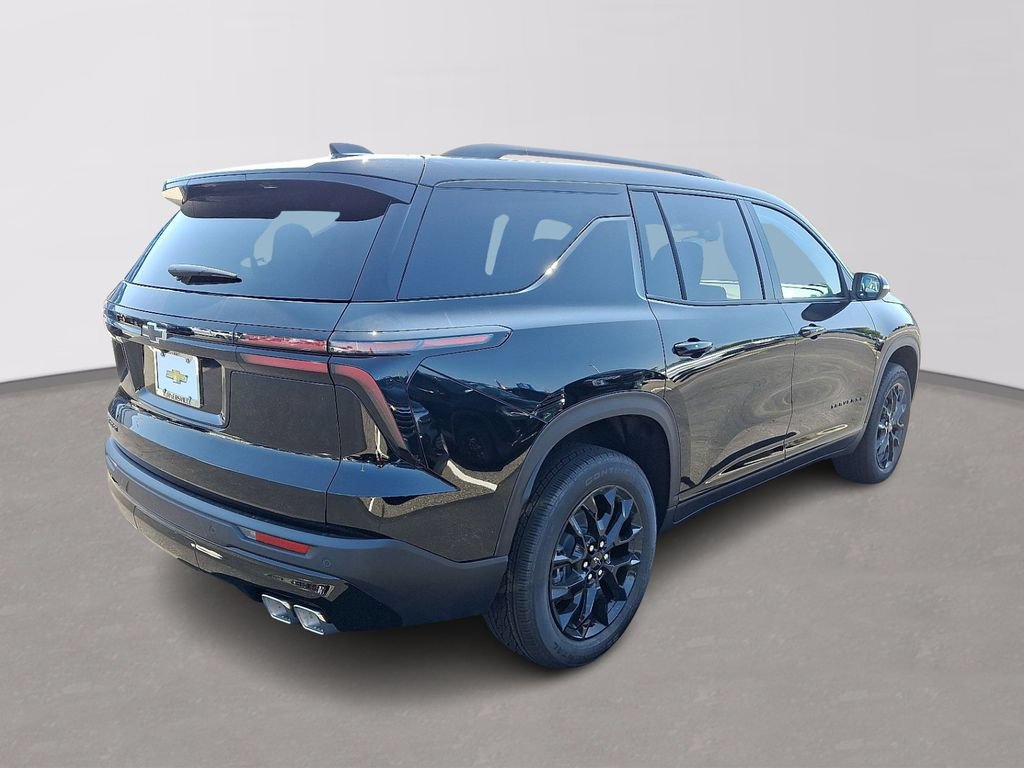 New 2026 Chevrolet Traverse LT w/ Midnight/Sport Edition FWD image 4