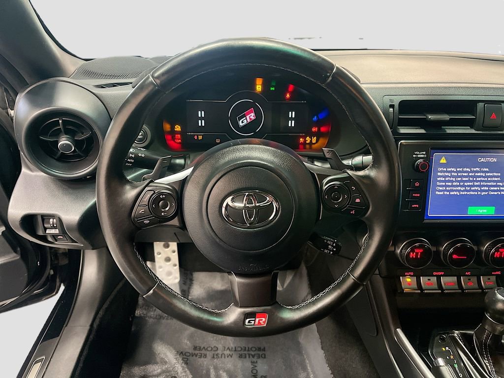 Used 2023 Toyota GR86 Premium w/ ALL Weather Mat Package (TMS) image 11