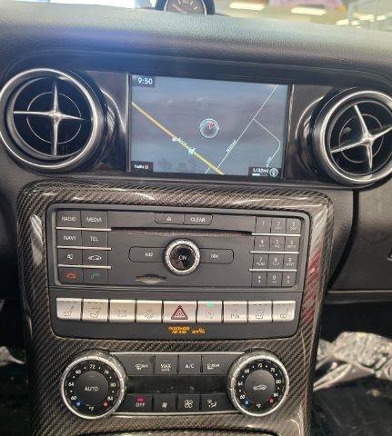 Used 2017 Mercedes-Benz SLC 43 AMG image 24