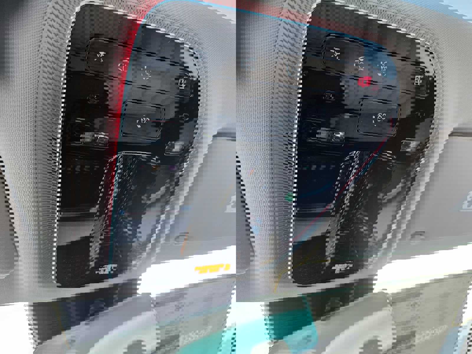 Used 2025 Mercedes-Benz E 450 4MATIC Sedan image 30