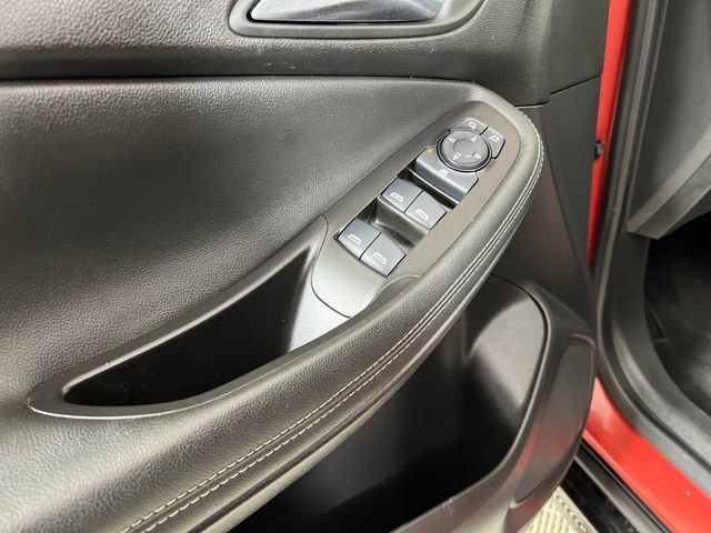 Used 2024 Buick Encore GX Sport Touring image 13