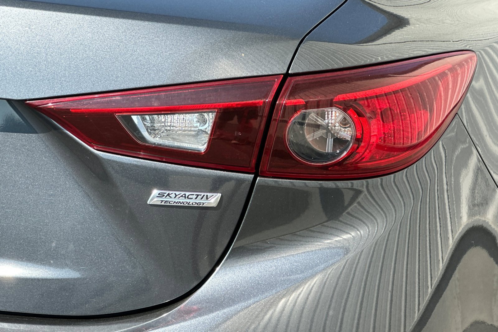 Used 2016 MAZDA MAZDA3 i Sport w/ Preferred Equipment Package image 28