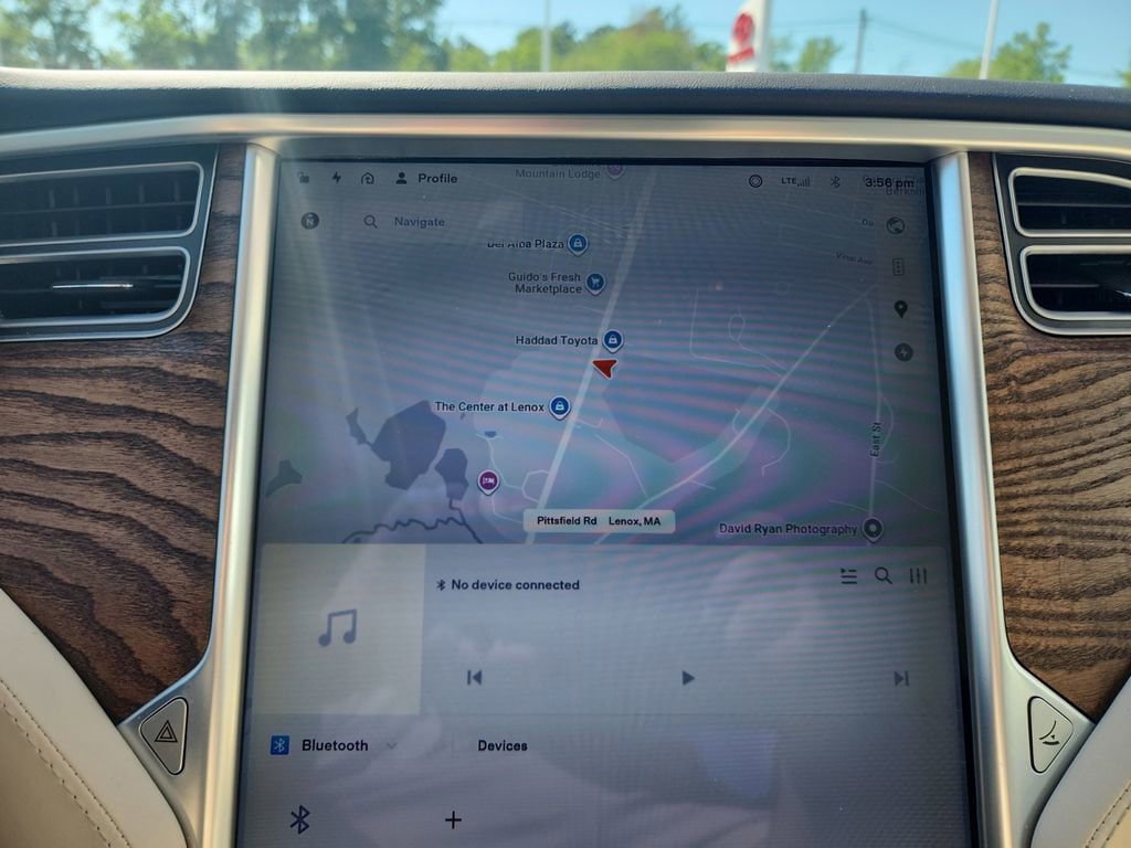 Used 2018 Tesla Model S 100D AWD/4WD image 17