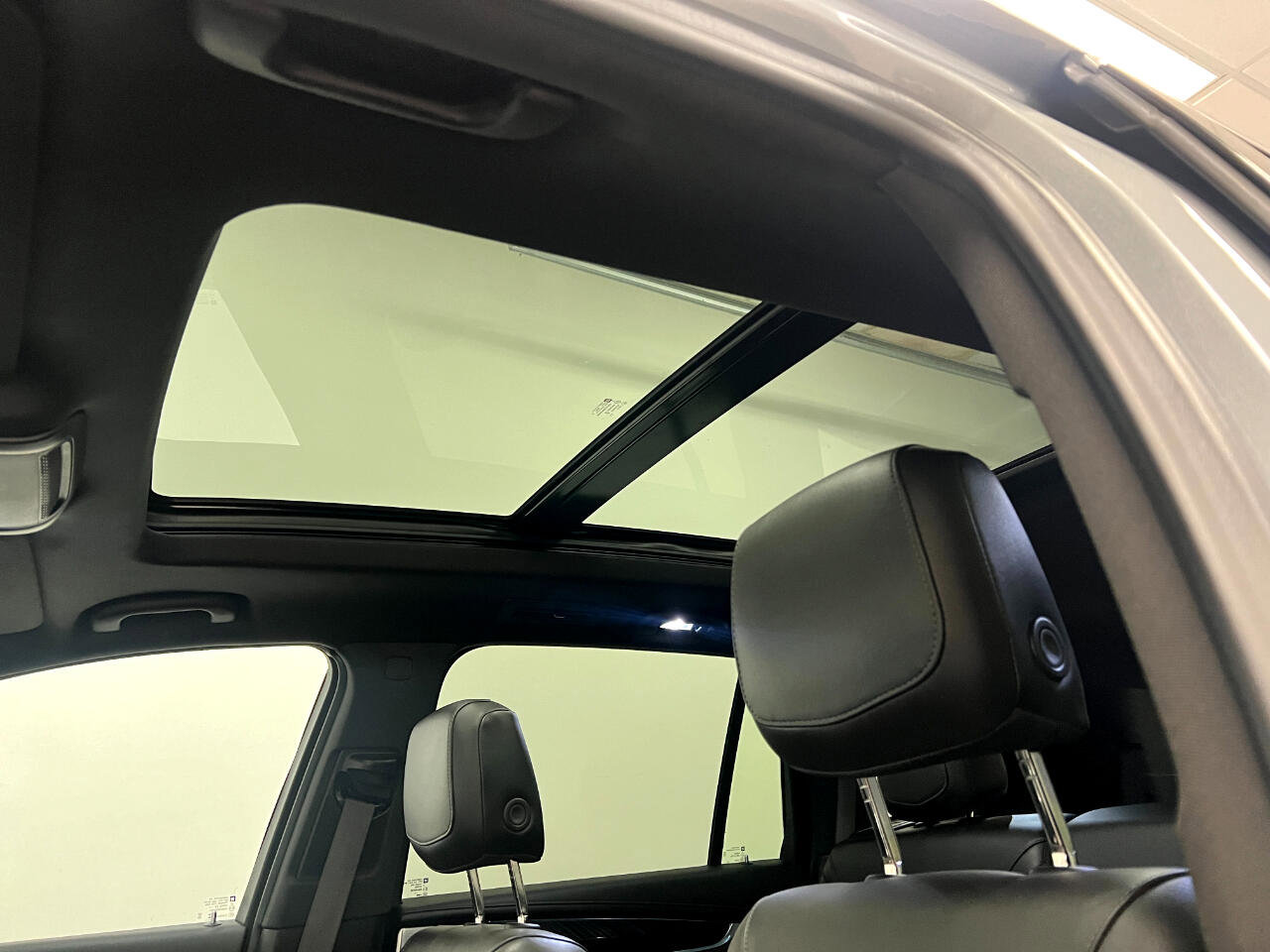 Used 2024 Cadillac XT6 Premium Luxury image 58