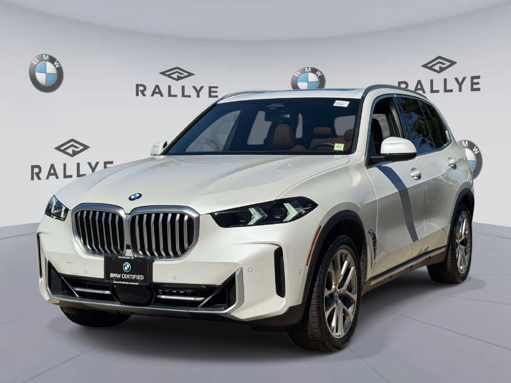 Used 2024 BMW X5 xDrive40i AWD/4WD image 3