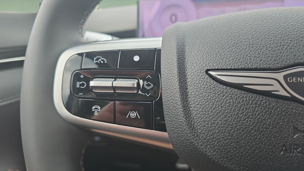 New 2026 Genesis GV70 2.5T AWD/4WD image 26