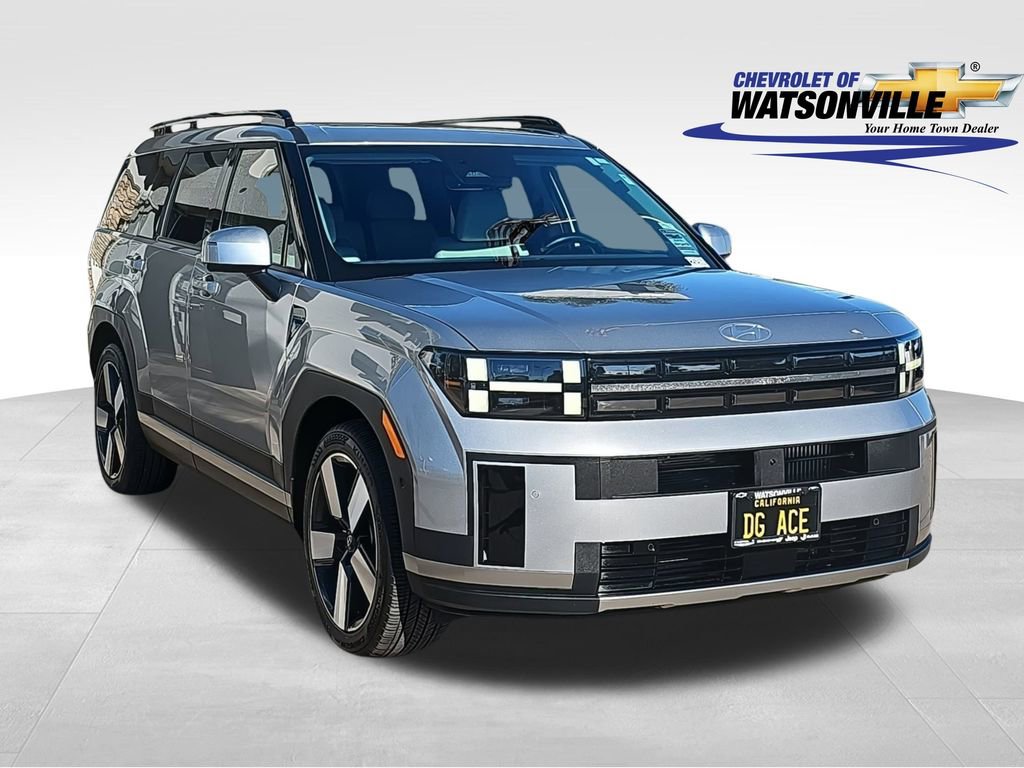 Used 2024 Hyundai Santa Fe Limited image 1