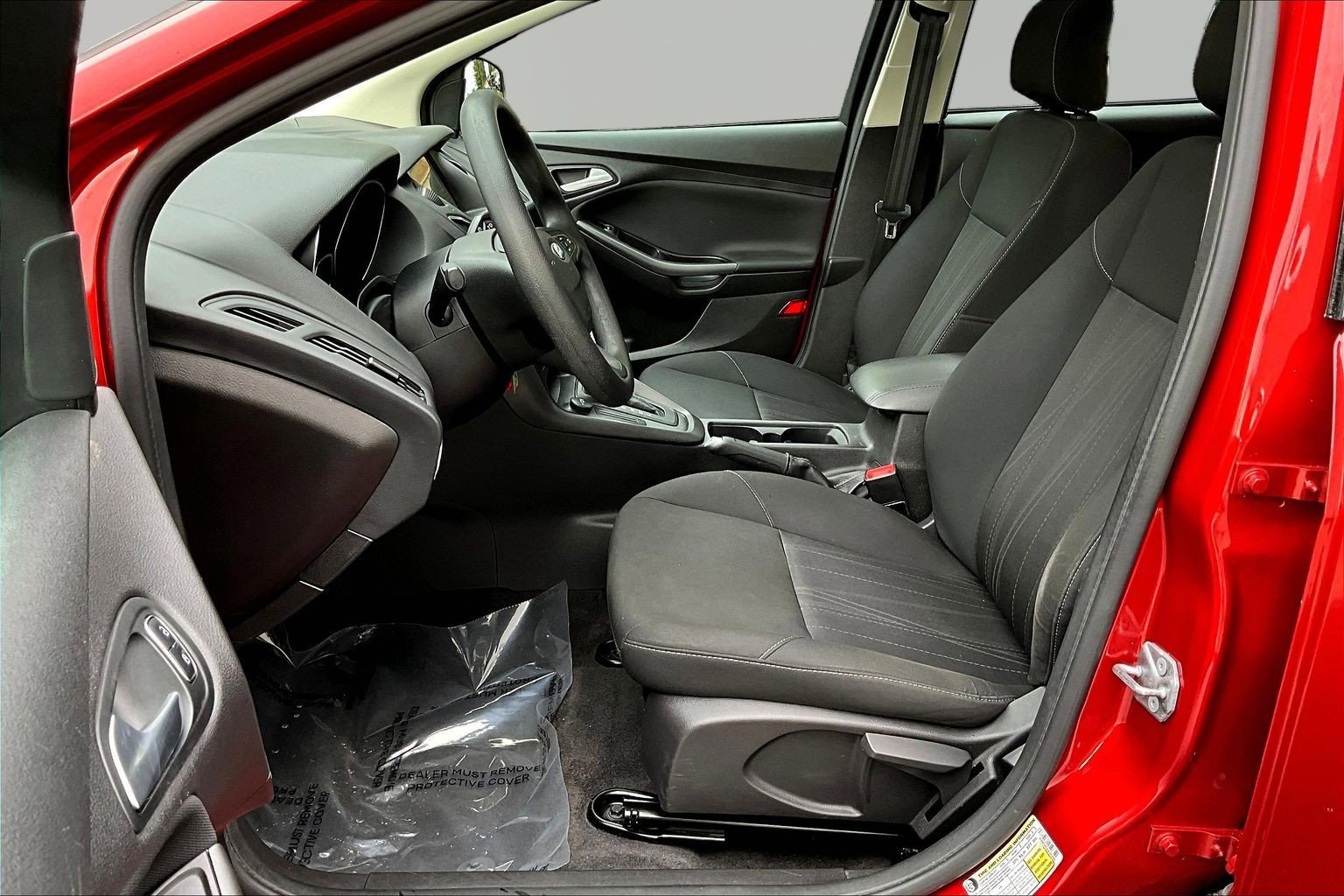 Used 2018 Ford Focus SEL FWD image 21