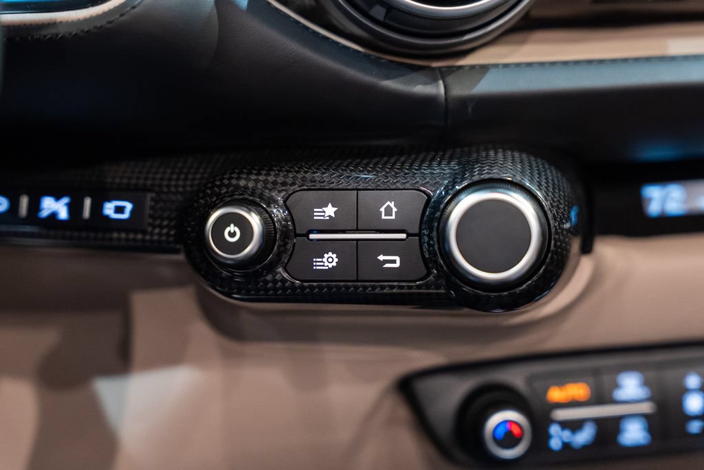 Certified 2023 Ferrari 812 GTS RWD image 38