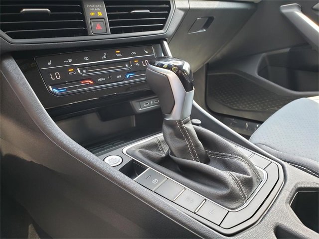 New 2025 Volkswagen Jetta SE image 11