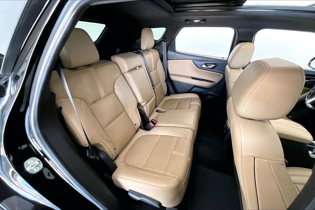 Used 2019 Chevrolet Blazer Premier w/ Sun and Wheels Package FWD image 33