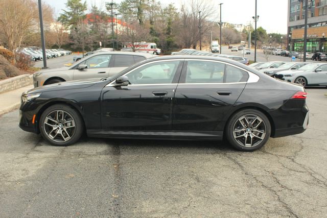 New 2026 BMW i5 eDrive40 image 4