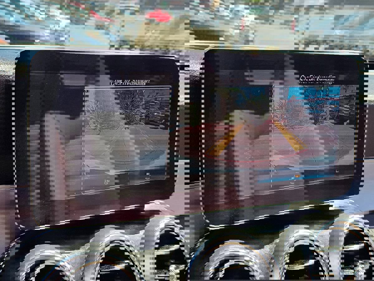 Used 2021 Mercedes-Benz C 300 Cabriolet image 34