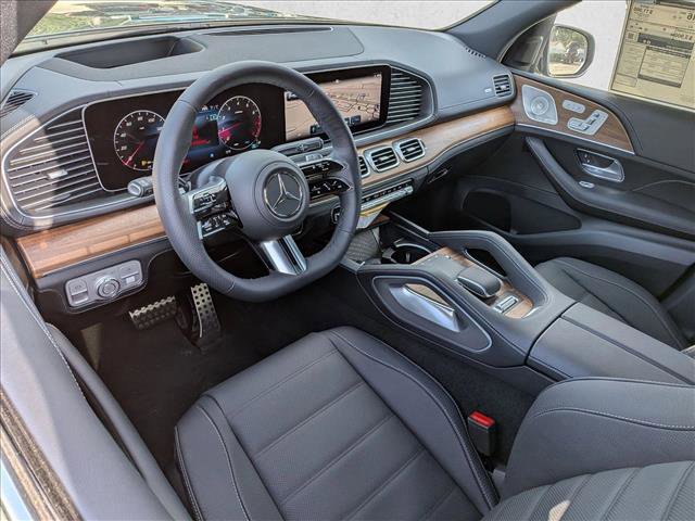 New 2026 Mercedes-Benz GLS 580 4MATIC image 3