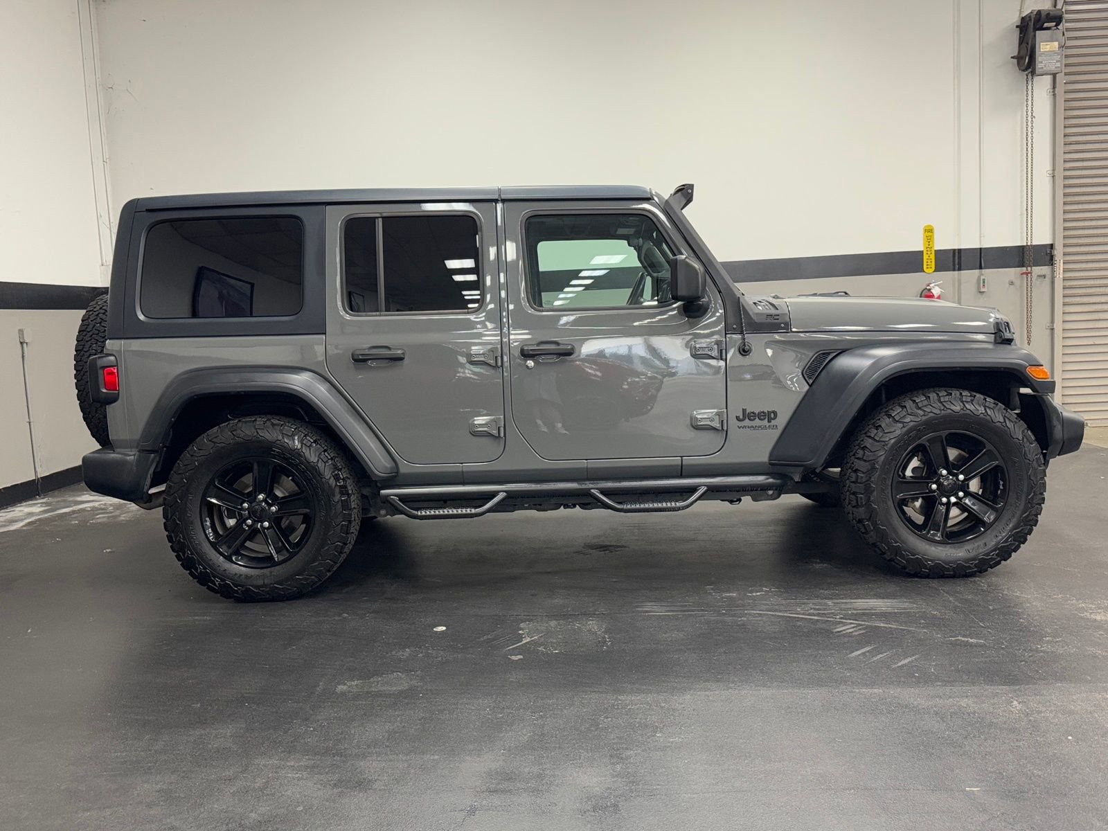 Used 2019 Jeep Wrangler Unlimited Sport AWD/4WD image 5