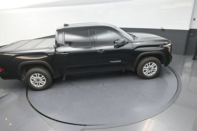 Used 2026 Toyota Tundra SR5 w/ SR5 Premium Package AWD/4WD image 30