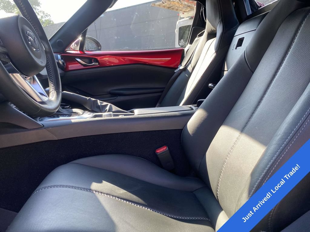 Used 2023 MAZDA MX-5 Miata Grand Touring RWD image 12