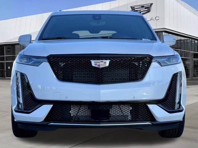 New 2024 Cadillac XT6 Sport w/ LPO, ONYX Package image 3