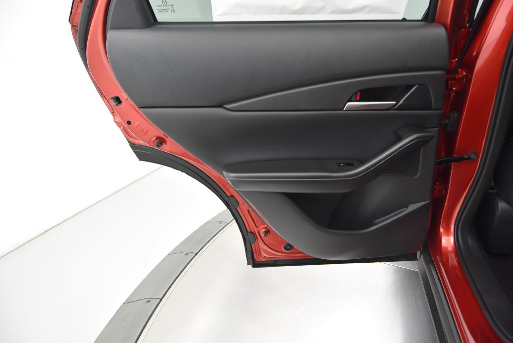 New 2026 MAZDA CX-30 AWD 2.5 S w/ Select Sport Pkg image 31