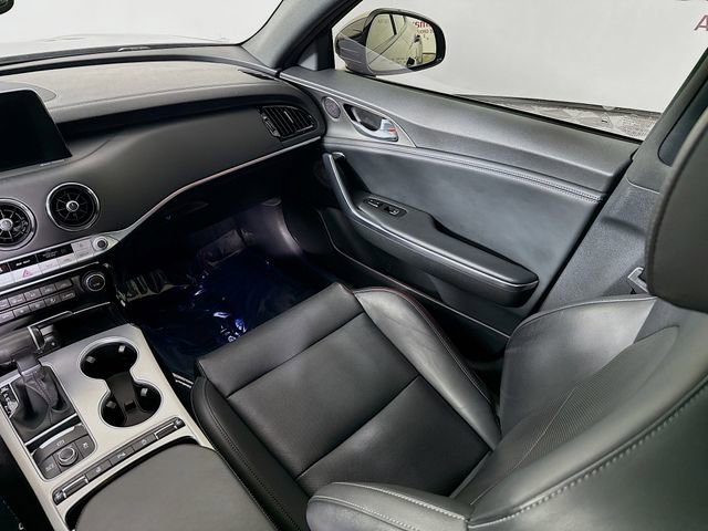Used 2021 Kia Stinger GT1 image 25
