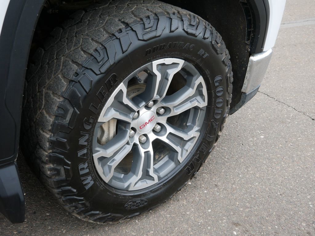 Used 2023 GMC Sierra 1500 SLE image 9