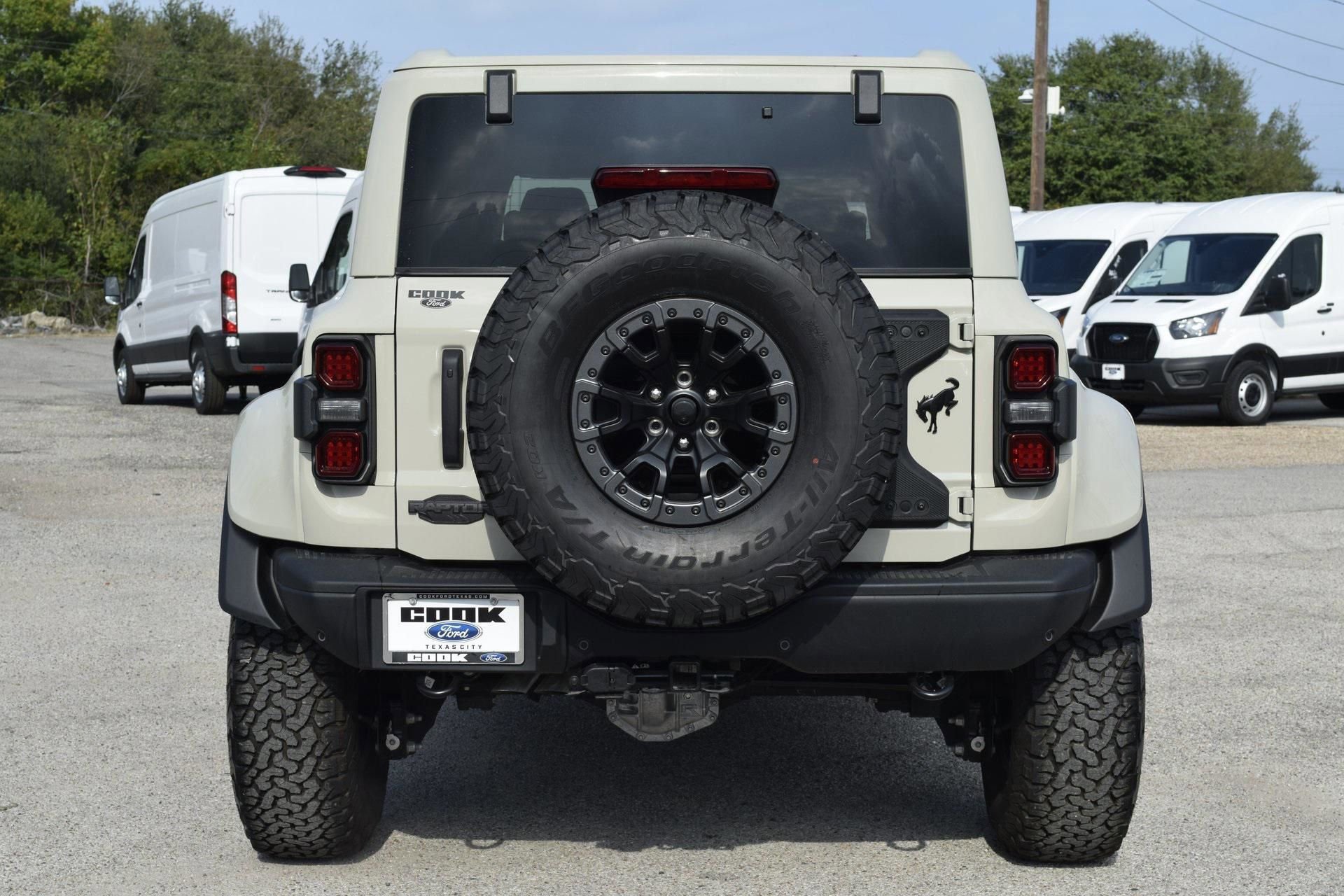 New 2025 Ford Bronco Raptor image 5